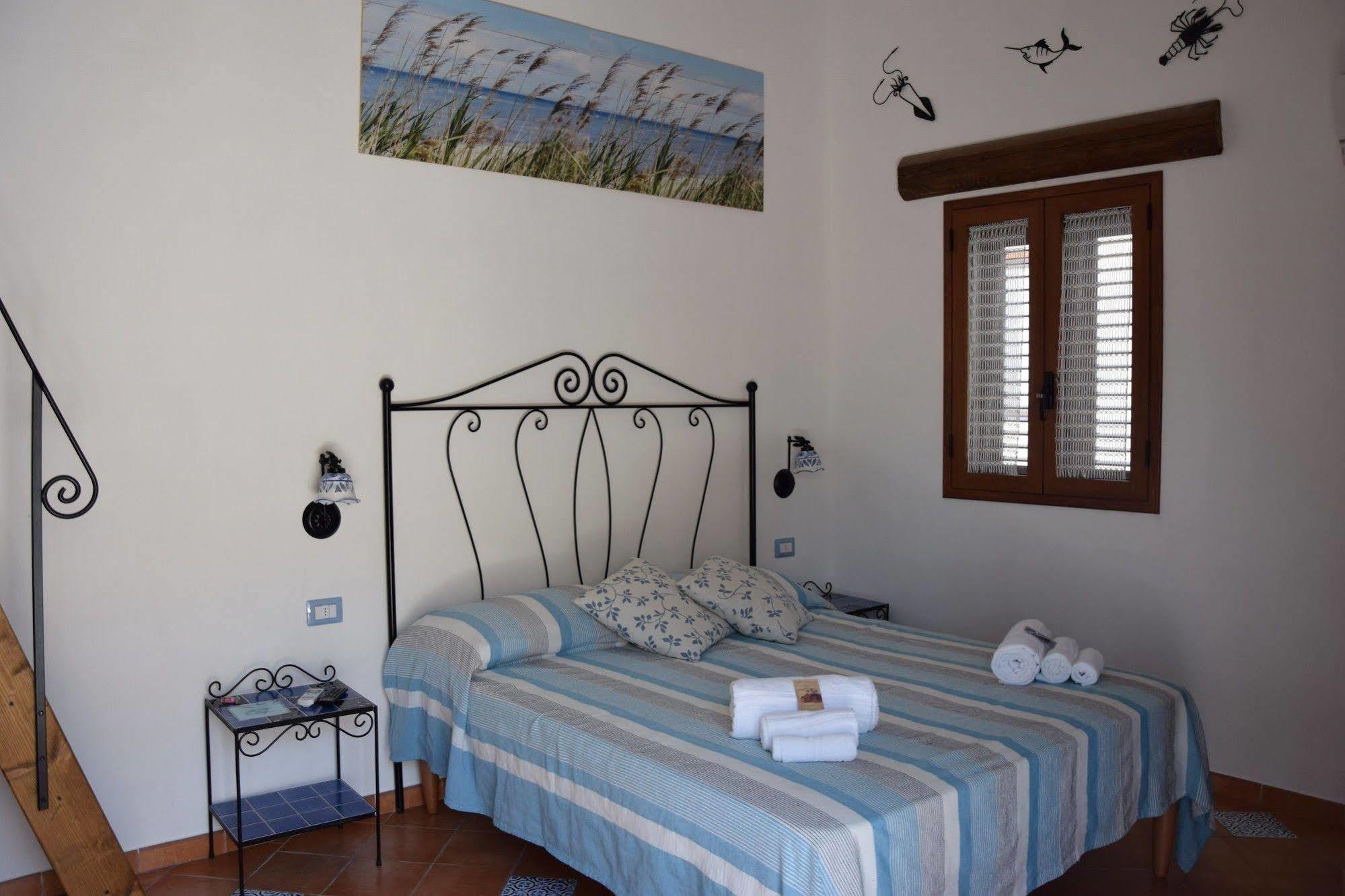 La Casa Del Geko Bed & Breakfast Cefalù Exterior foto